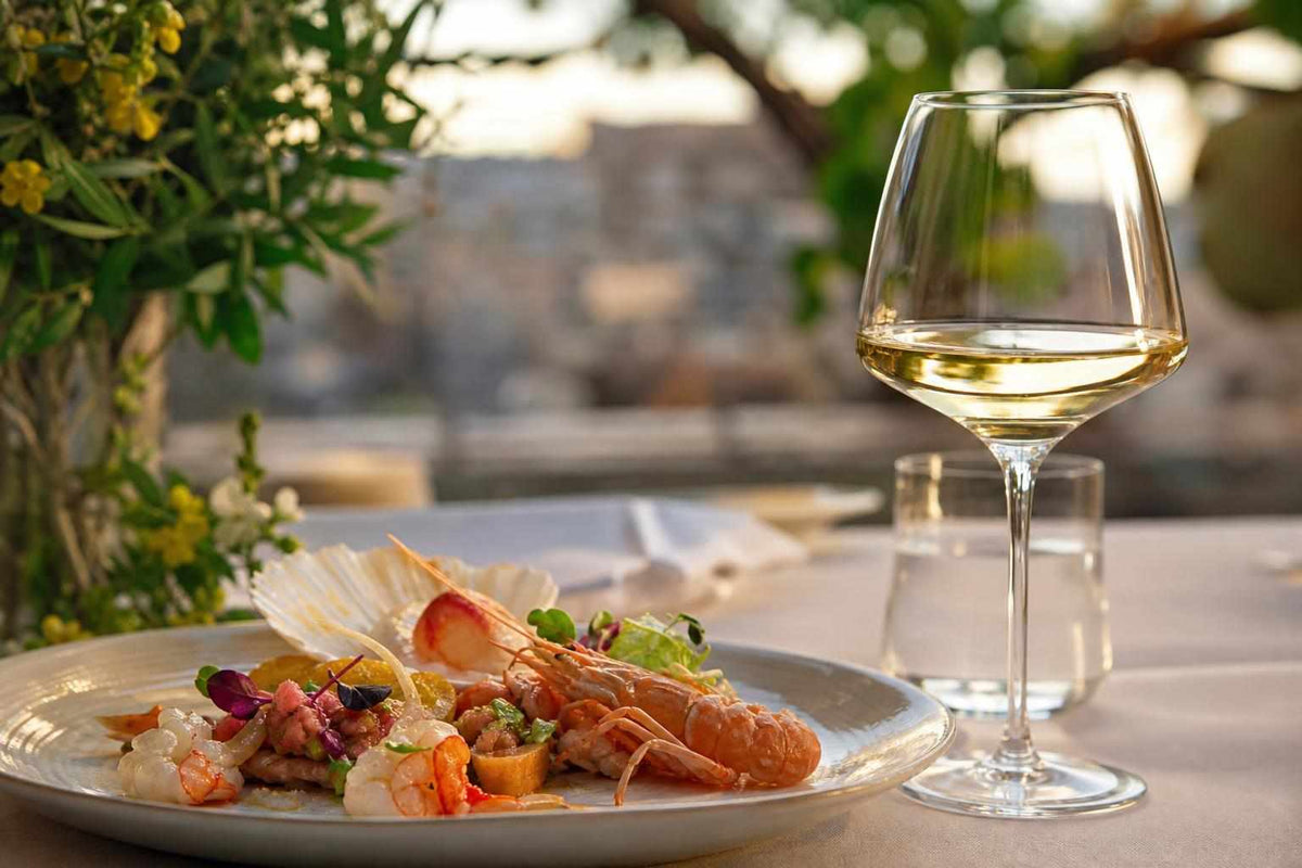 vino cena pesce